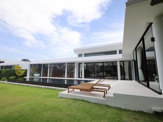 For sale 3 ベッドルーム villa in Bang Saray, Pattaya