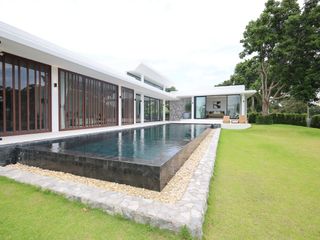 For sale 3 ベッドルーム villa in Bang Saray, Pattaya