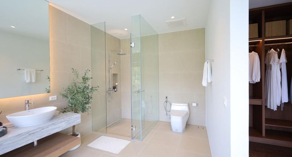 For sale 3 ベッドルーム villa in Bang Saray, Pattaya