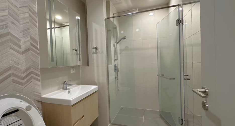 For sale 1 bed condo in Khlong Toei, Bangkok