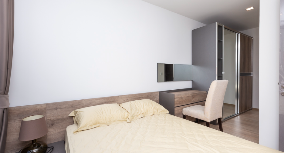 For sale 1 bed condo in Watthana, Bangkok