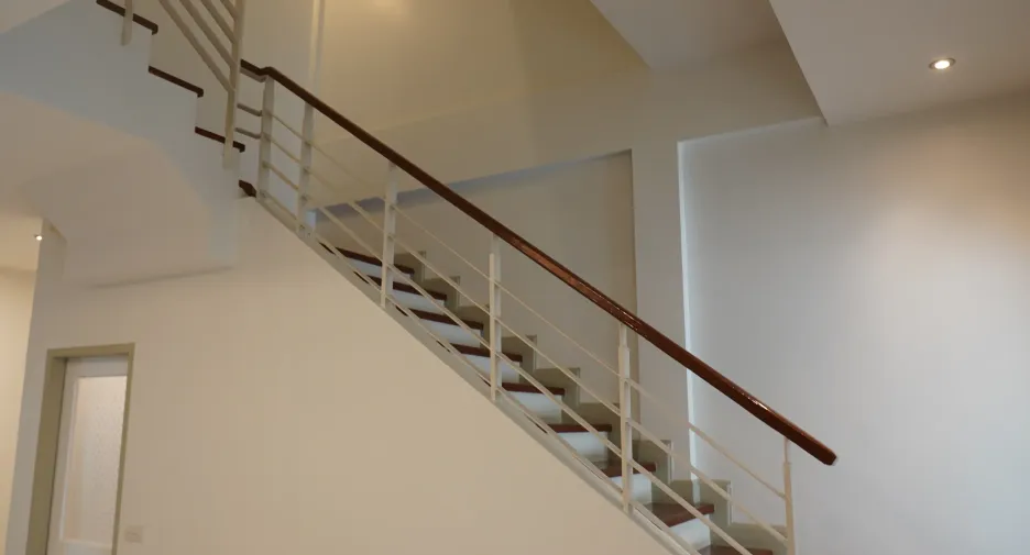Casa adosada en venta de 3 habitaciones en Mueang Samut Prakan, Samut Prakan