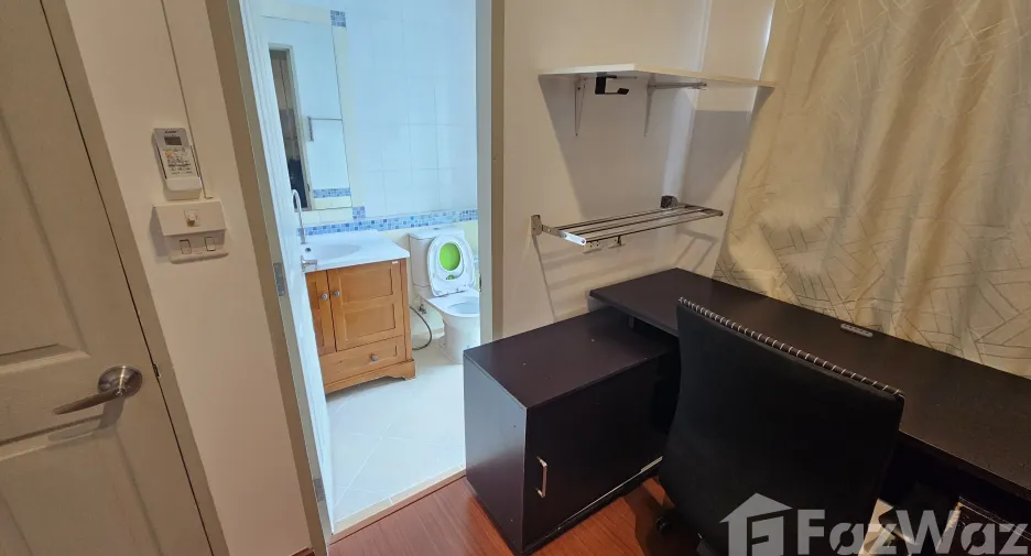 Casa adosada en venta de 3 habitaciones en Mueang Samut Prakan, Samut Prakan