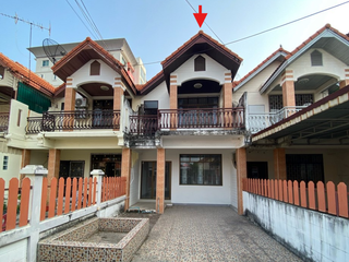 Casa adosada en venta de 5 habitaciones en Mueang Rayong, Rayong