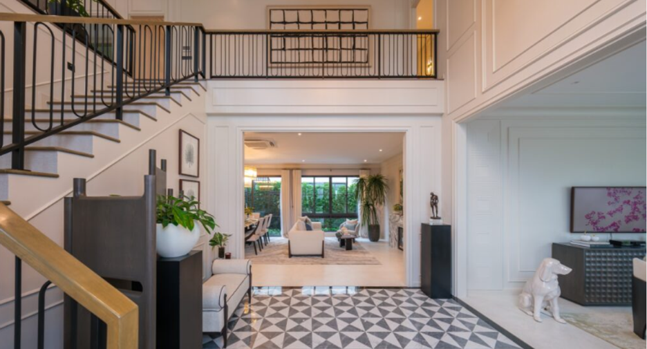 Casa en venta de 4 habitaciones en Bang Phli, Samut Prakan