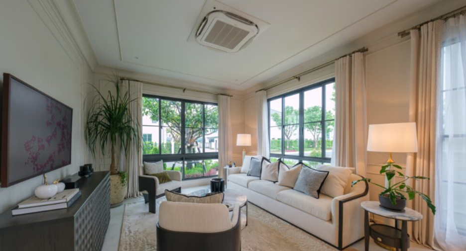 Casa en venta de 4 habitaciones en Bang Phli, Samut Prakan