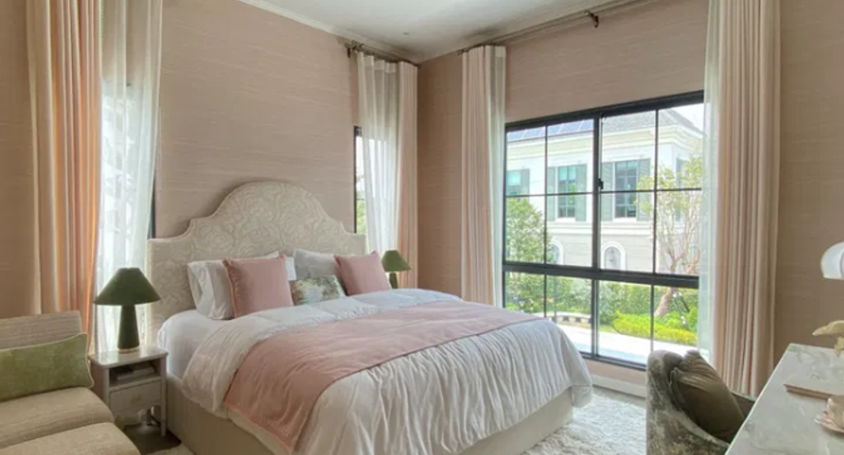 Casa en venta de 4 habitaciones en Bang Phli, Samut Prakan
