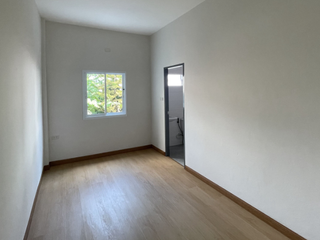 For sale 3 ベッドルーム retail Space in Bang Lamung, Chonburi