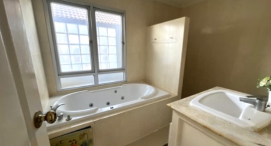For sale 1 bed house in Sai Mai, Bangkok
