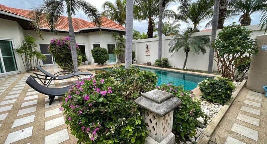 For sale 3 bedrooms villa in Bang Lamung, Chonburi