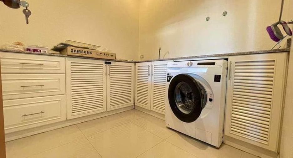 For sale 3 bedrooms villa in Bang Lamung, Chonburi