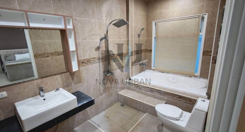 Casa en venta de 3 habitaciones en Huay Yai, Pattaya