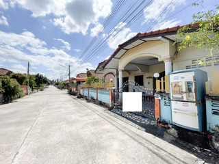 出售 1 卧室 独立屋 在 Si Racha, Chon Buri