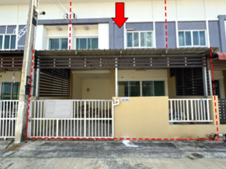 出售 2 卧室 联排别墅 在 Mueang Chachoengsao, Chachoengsao