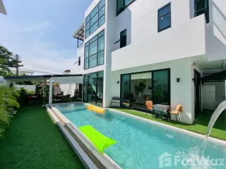 À louer 2 chambres villa à Mueang Phuket, Phuket