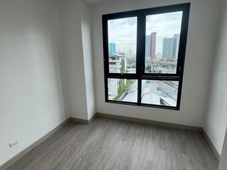 For sale 2 ベッドルーム condo in Suan Luang, Bangkok