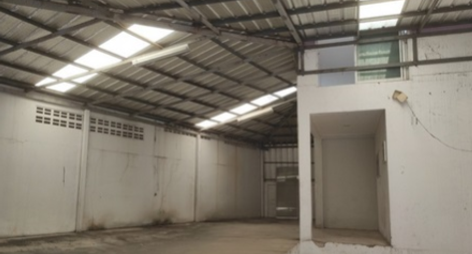 For sale 3 bedrooms house in Si Racha, Chonburi