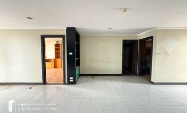 Wohnung zum Kauf mit 2 Zimmer in Watthana, Bangkok