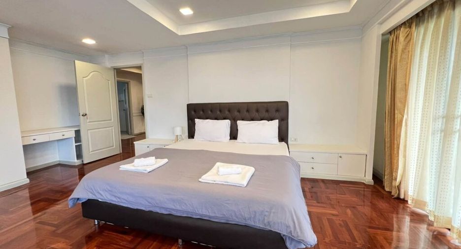 Wohnung zur Miete mit 3 Zimmer in Watthana, Bangkok