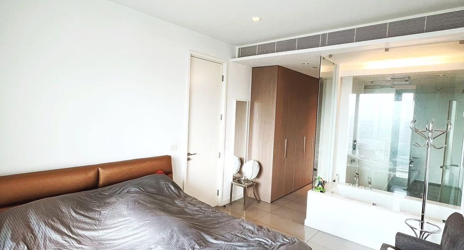 Wohnung zur Miete mit 2 Zimmer in Pathum Wan, Bangkok