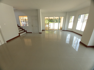 Casa en venta de 3 habitaciones en Wang Noi, Phra Nakhon Si Ayutthaya