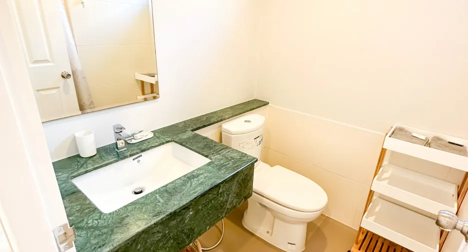 For sale and for rent 3 bedrooms townhouse in Thalang, Phuket