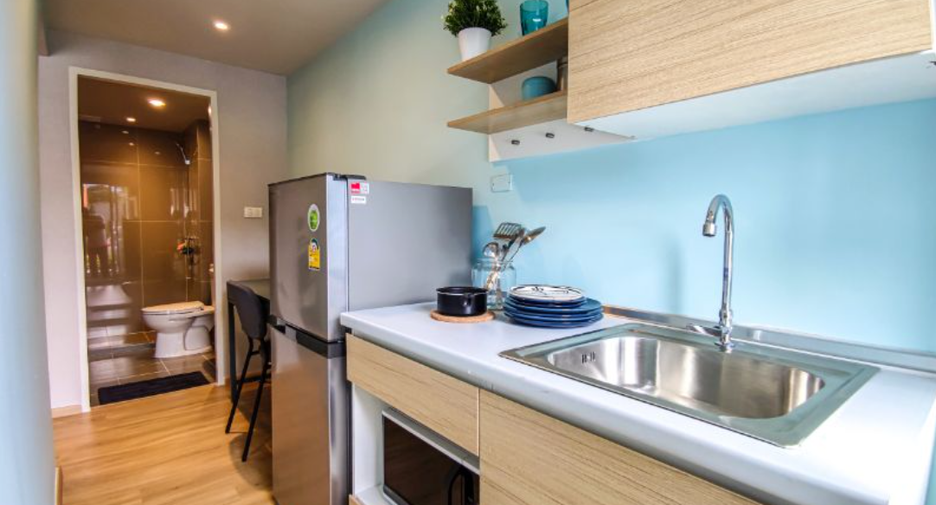For rent 1 bed condo in Mueang Pathum Thani, Pathum Thani