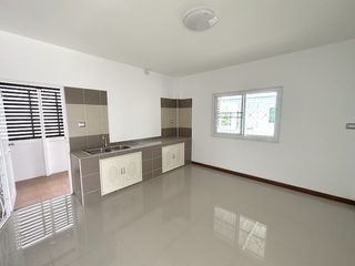 À vendre 3 chambres maison à Mueang Nakhon Ratchasima, Nakhon Ratchasima