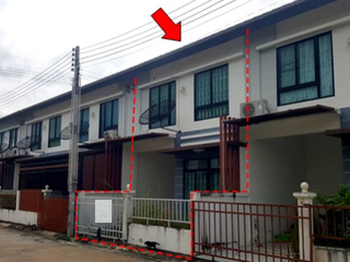 Reihenhaus zum Kauf mit 3 Zimmer in Phanat Nikhom, Chonburi