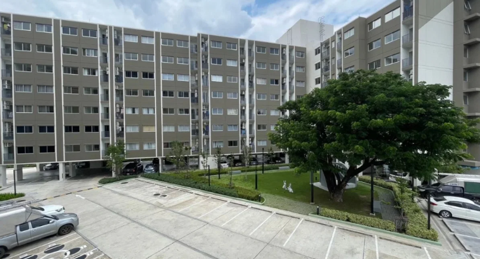 For rent 1 bed condo in Mueang Pathum Thani, Pathum Thani