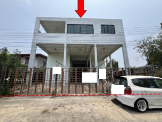 Haus zum Kauf mit 5 Zimmer in Bueng Kum, Bangkok