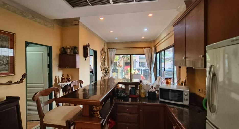 出售 3 卧室 独立屋 在 Sai Mai, 曼谷