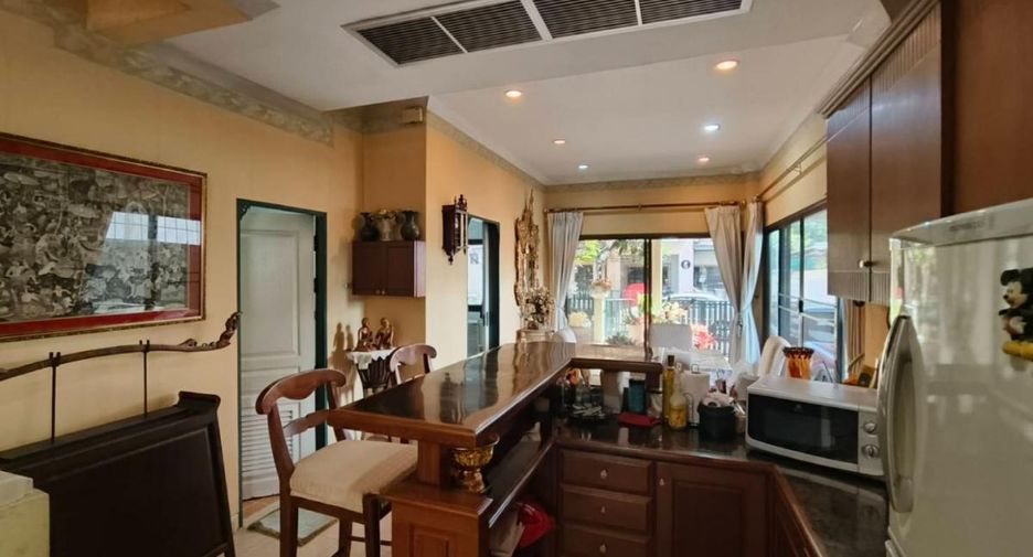 出售 3 卧室 独立屋 在 Sai Mai, 曼谷