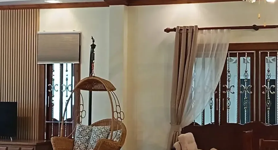 Haus zur Miete mit 5 Zimmer in Kathu, Phuket