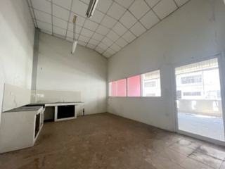 For sale 1 Beds retail Space in Thung Khru, Bangkok