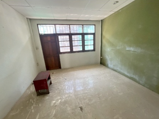 For sale 1 Beds retail Space in Thung Khru, Bangkok