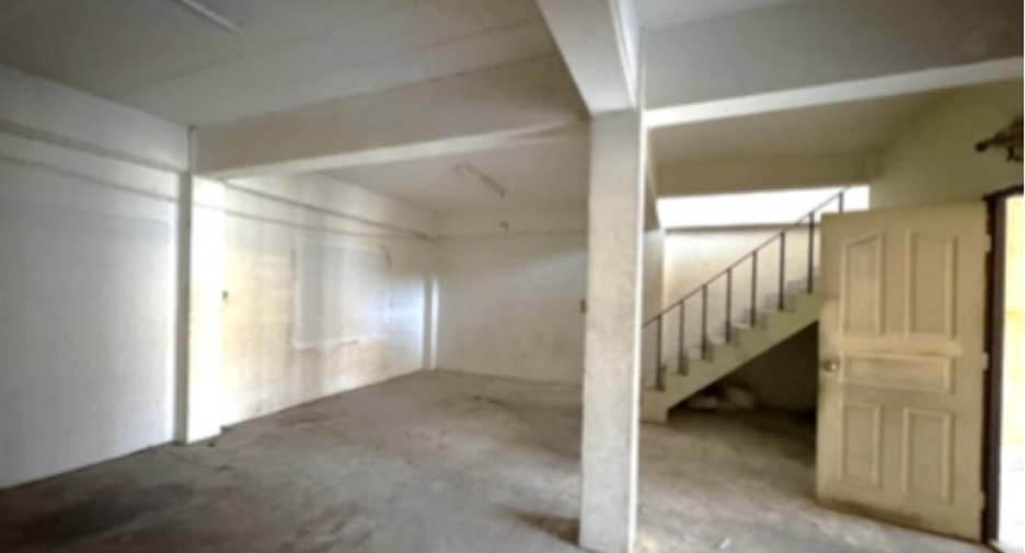 For sale 2 bedrooms retail Space in Pluak Daeng, Rayong