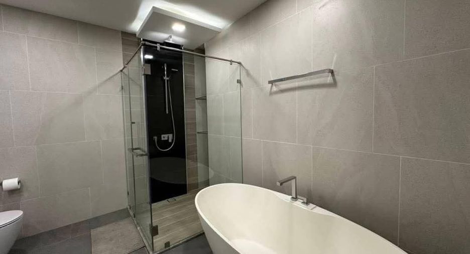 For sale 2 bedrooms condo in Jomtien, Pattaya