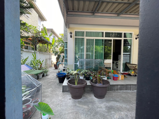 出售 1 卧室 独立屋 在 Si Racha, Chon Buri