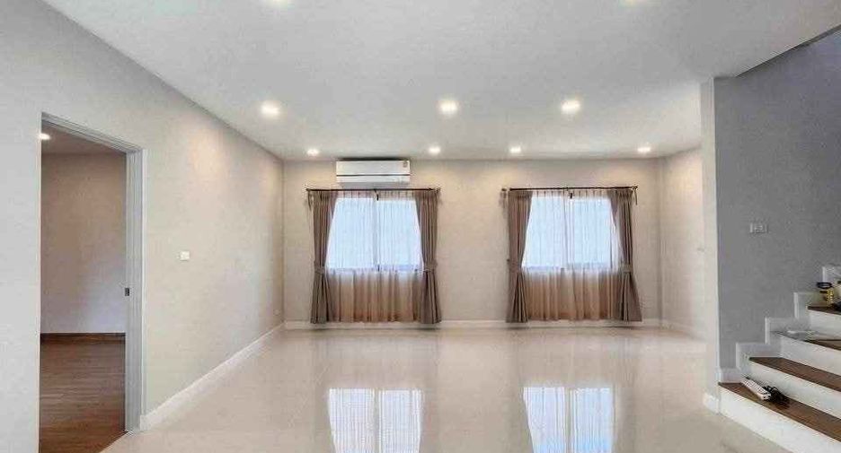 For sale 4 ベッドルーム house in Bang Yai, Nonthaburi