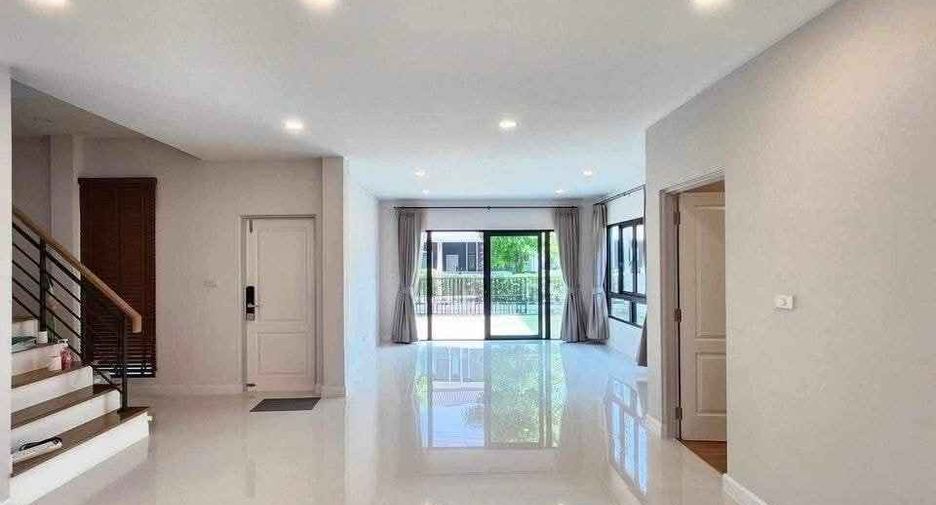 For sale 4 ベッドルーム house in Bang Yai, Nonthaburi