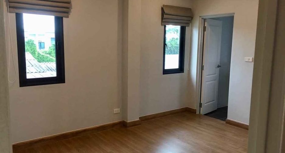 For sale 4 ベッドルーム house in Bang Yai, Nonthaburi