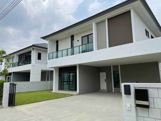 For sale 4 ベッドルーム house in Bang Yai, Nonthaburi