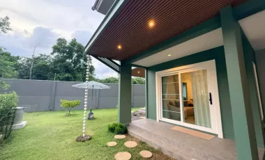 À louer 4 chambres maison à Mueang Phuket, Phuket