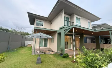 À louer 4 chambres maison à Mueang Phuket, Phuket