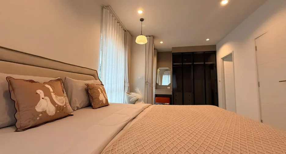 À louer 4 chambres maison à Mueang Phuket, Phuket