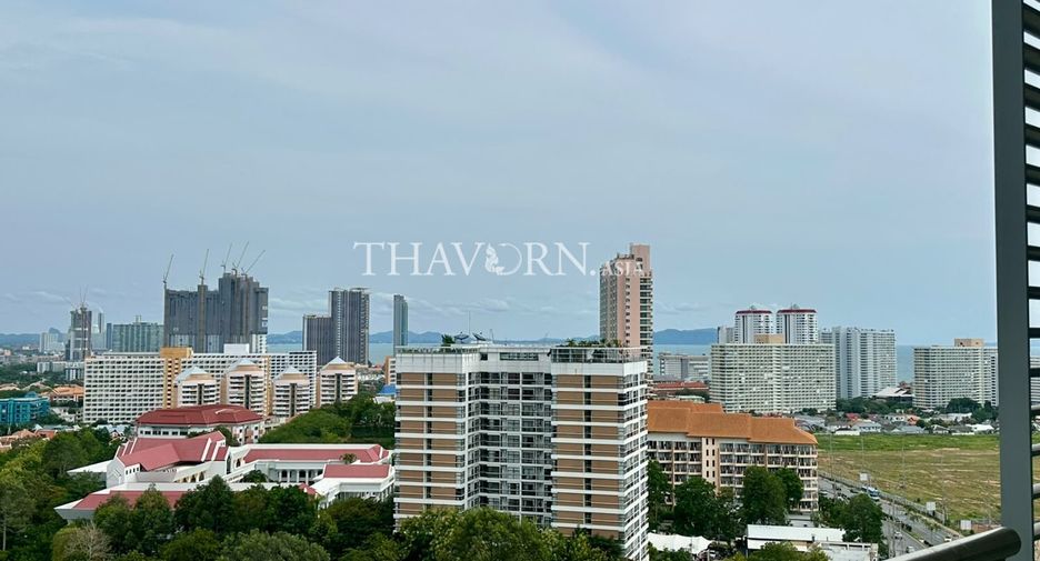 For sale studio condo in Bang Lamung, Chonburi