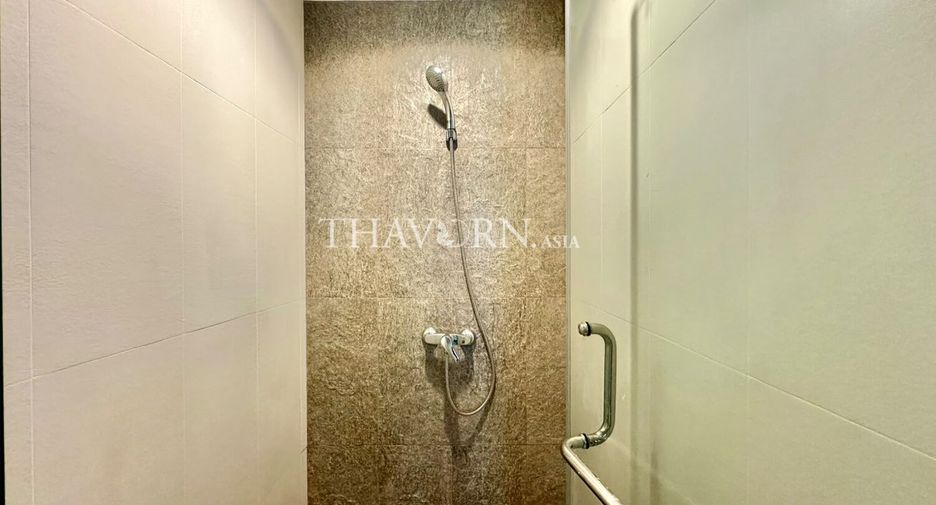 For sale studio condo in Bang Lamung, Chonburi