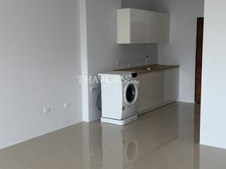 For sale studio condo in Bang Lamung, Chonburi