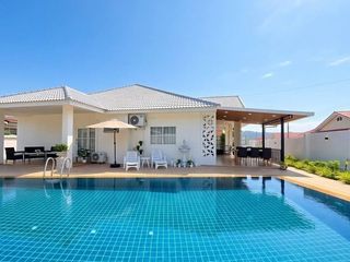 For sale 3 ベッドルーム villa in Bang Saray, Pattaya